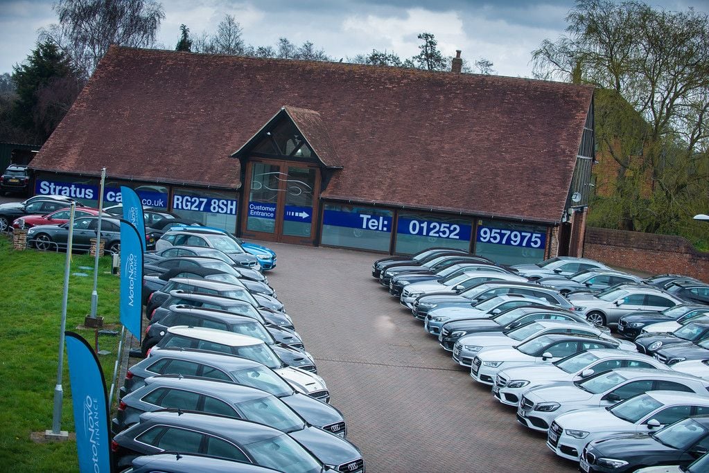 Stratus Car dealership in Hook AutoTrader